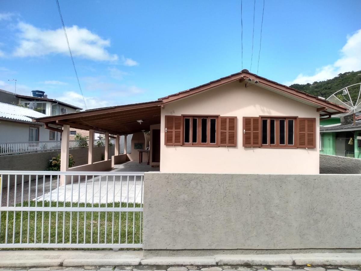 Casa Na Pinheira, Praia De Cima Βίλα Εξωτερικό φωτογραφία